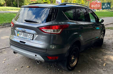 Внедорожник / Кроссовер Ford Kuga 2013 в 