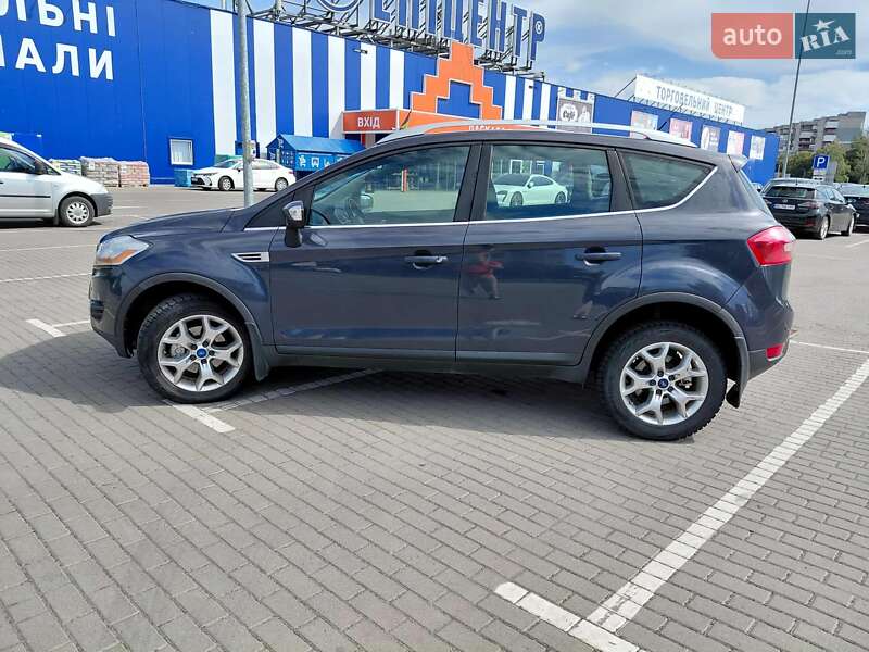 Внедорожник / Кроссовер Ford Kuga 2011 в Львове