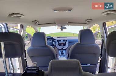 Внедорожник / Кроссовер Ford Kuga 2011 в 