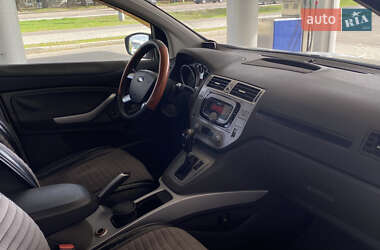 Внедорожник / Кроссовер Ford Kuga 2010 в 