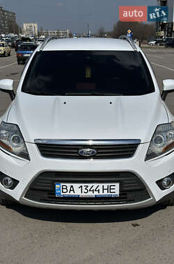 Позашляховик / Кросовер Ford Kuga 2011 в 