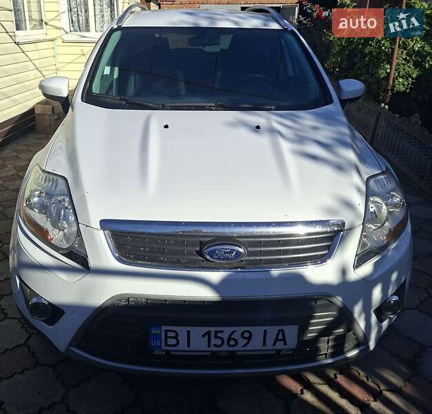 Внедорожник / Кроссовер Ford Kuga 2011 в Гадяче