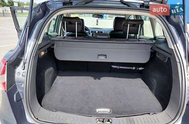 Позашляховик / Кросовер Ford Kuga 2011 в 