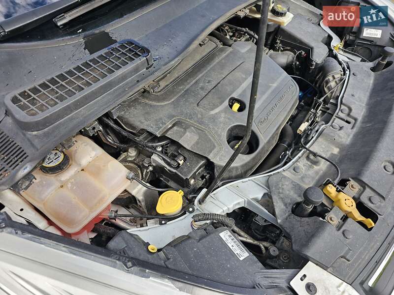 Позашляховик / Кросовер Ford Kuga 2013 в Львові