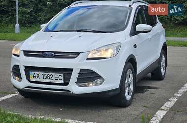 Внедорожник / Кроссовер Ford Kuga 2013 в 