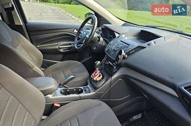 Внедорожник / Кроссовер Ford Kuga 2013 в 