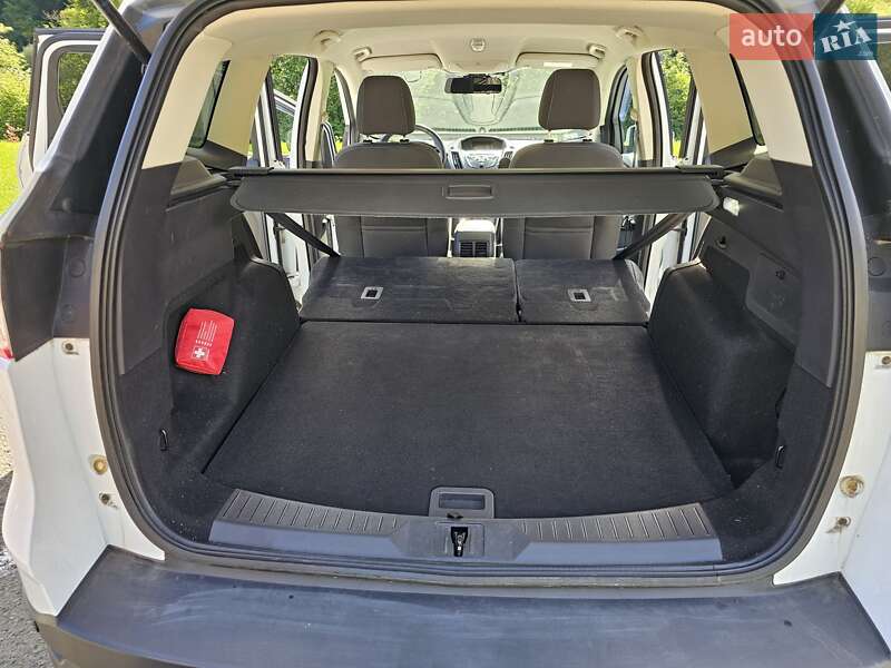 Позашляховик / Кросовер Ford Kuga 2013 в Львові