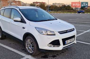 Позашляховик / Кросовер Ford Kuga 2013 в 