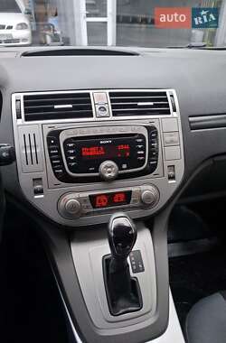 Позашляховик / Кросовер Ford Kuga 2010 в  фото 16 Позашляховик / Кросовер Ford Kuga 2010 в