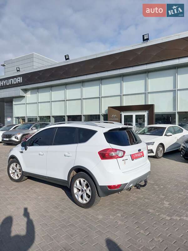 Позашляховик / Кросовер Ford Kuga 2009 в Полтаві