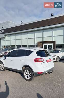 Внедорожник / Кроссовер Ford Kuga 2009 в 