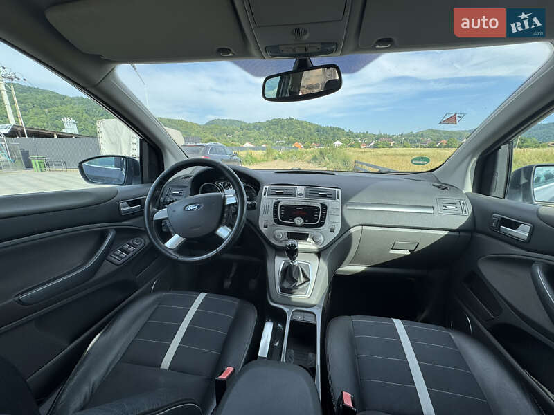 Внедорожник / Кроссовер Ford Kuga 2009 в Иршаве фото 12 Внедорожник / Кроссовер Ford Kuga 2009 в Иршаве