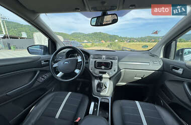 Позашляховик / Кросовер Ford Kuga 2009 в  фото 12 Позашляховик / Кросовер Ford Kuga 2009 в