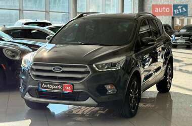 Позашляховик / Кросовер Ford Kuga 2017 в Одесі