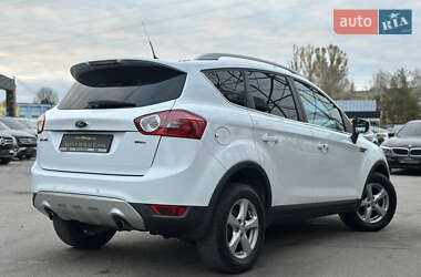 Позашляховик / Кросовер Ford Kuga 2010 в 