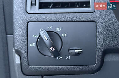 Позашляховик / Кросовер Ford Kuga 2010 в 