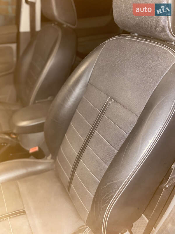 Внедорожник / Кроссовер Ford Kuga 2012 в Харькове фото 8 Внедорожник / Кроссовер Ford Kuga 2012 в Харькове