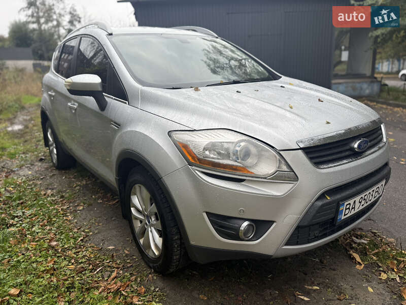 Позашляховик / Кросовер Ford Kuga 2012 в Києві