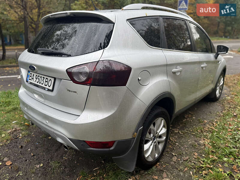 Позашляховик / Кросовер Ford Kuga 2012 в Києві
