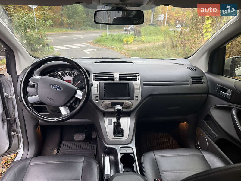 Позашляховик / Кросовер Ford Kuga 2012 в Києві