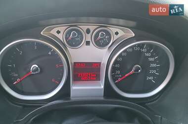 Позашляховик / Кросовер Ford Kuga 2012 в Києві