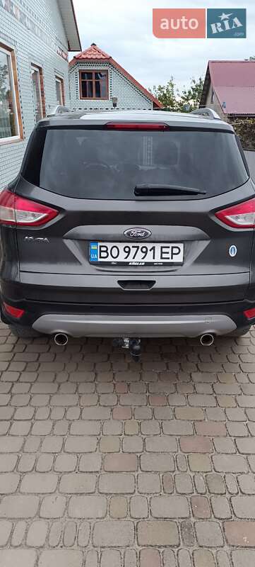 Внедорожник / Кроссовер Ford Kuga 2015 в Толстом фото 4 Внедорожник / Кроссовер Ford Kuga 2015 в Толстом