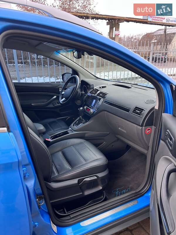 Позашляховик / Кросовер Ford Kuga 2010 в Львові