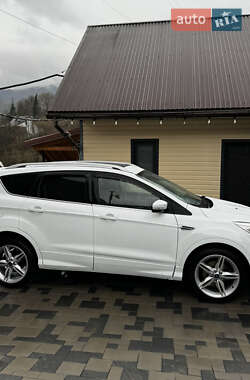 Позашляховик / Кросовер Ford Kuga 2014 в Славському