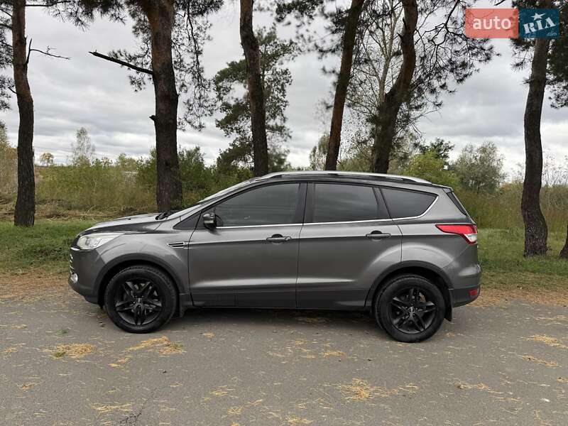 Внедорожник / Кроссовер Ford Kuga 2013 в Киеве