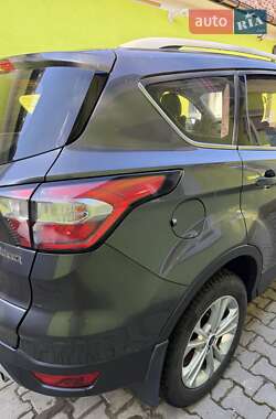 Позашляховик / Кросовер Ford Kuga 2018 в  фото 23 Позашляховик / Кросовер Ford Kuga 2018 в