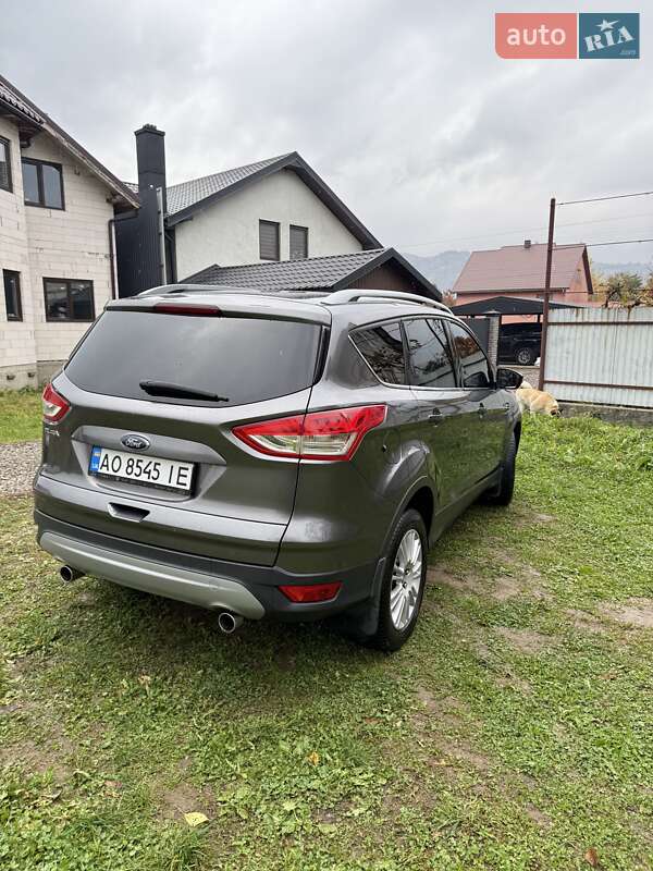 Внедорожник / Кроссовер Ford Kuga 2013 в Тячеве фото 7 Внедорожник / Кроссовер Ford Kuga 2013 в Тячеве