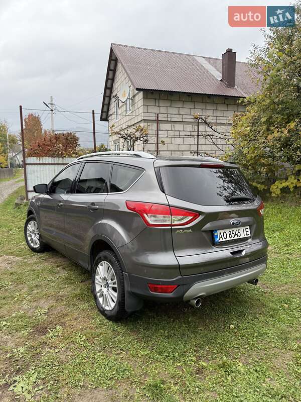 Внедорожник / Кроссовер Ford Kuga 2013 в Тячеве фото 9 Внедорожник / Кроссовер Ford Kuga 2013 в Тячеве