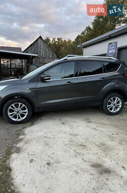 Позашляховик / Кросовер Ford Kuga 2019 в  фото 17 Позашляховик / Кросовер Ford Kuga 2019 в