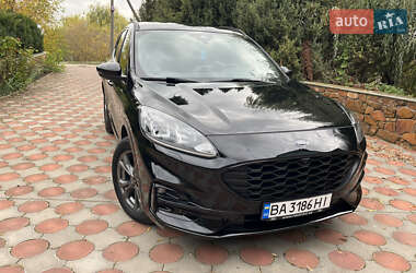 Позашляховик / Кросовер Ford Kuga 2021 в  фото 20 Позашляховик / Кросовер Ford Kuga 2021 в