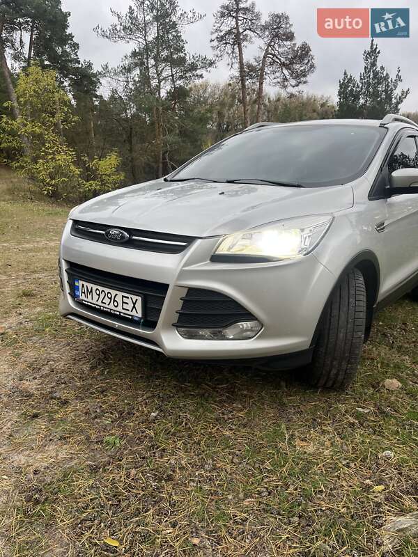 Внедорожник / Кроссовер Ford Kuga 2014 в Житомире фото 4 Внедорожник / Кроссовер Ford Kuga 2014 в Житомире