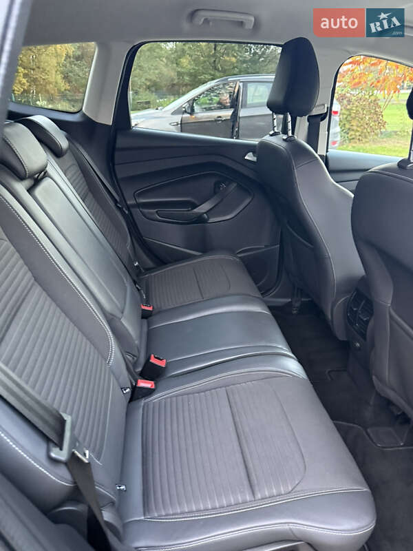 Внедорожник / Кроссовер Ford Kuga 2019 в Хмельницком фото 39 Внедорожник / Кроссовер Ford Kuga 2019 в Хмельницком