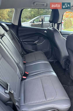 Позашляховик / Кросовер Ford Kuga 2019 в  фото 39 Позашляховик / Кросовер Ford Kuga 2019 в