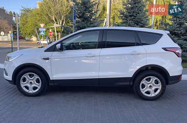 Внедорожник / Кроссовер Ford Kuga 2018 в Одессе Внедорожник / Кроссовер Ford Kuga 2018 в Одессе