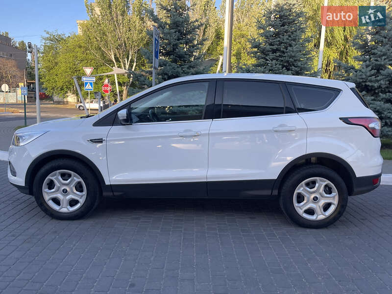 Позашляховик / Кросовер Ford Kuga 2018 в Одесі