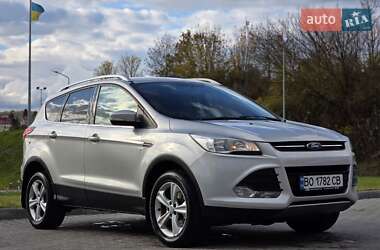 Внедорожник / Кроссовер Ford Kuga 2013 в 