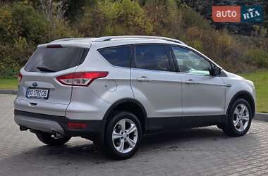Внедорожник / Кроссовер Ford Kuga 2013 в 