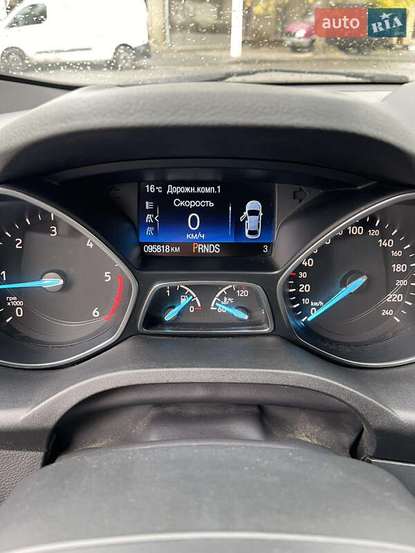 Позашляховик / Кросовер Ford Kuga 2018 в Одесі