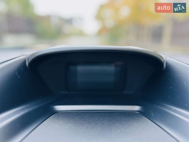 Позашляховик / Кросовер Ford Kuga 2013 в Києві фото 26 Позашляховик / Кросовер Ford Kuga 2013 в Києві