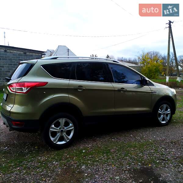 Позашляховик / Кросовер Ford Kuga 2015 в Кривому Розі фото 5 Позашляховик / Кросовер Ford Kuga 2015 в Кривому Розі