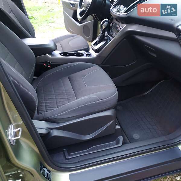 Позашляховик / Кросовер Ford Kuga 2015 в Кривому Розі фото 14 Позашляховик / Кросовер Ford Kuga 2015 в Кривому Розі