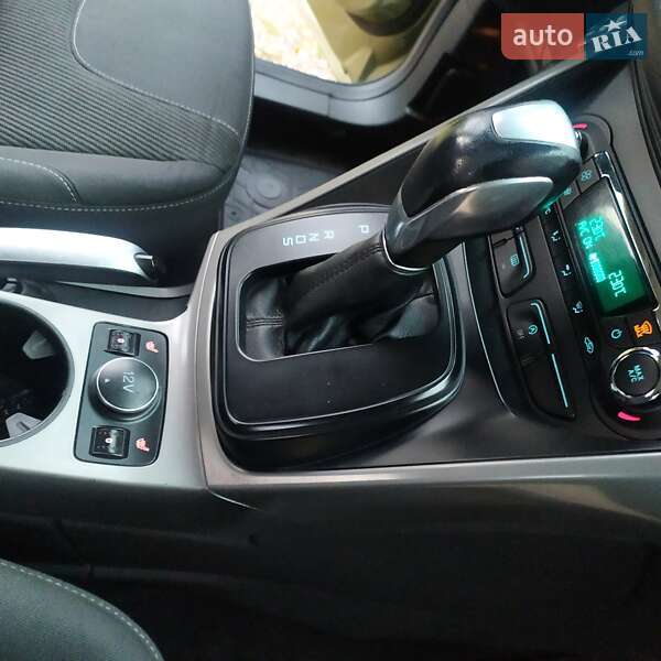 Позашляховик / Кросовер Ford Kuga 2015 в Кривому Розі фото 20 Позашляховик / Кросовер Ford Kuga 2015 в Кривому Розі