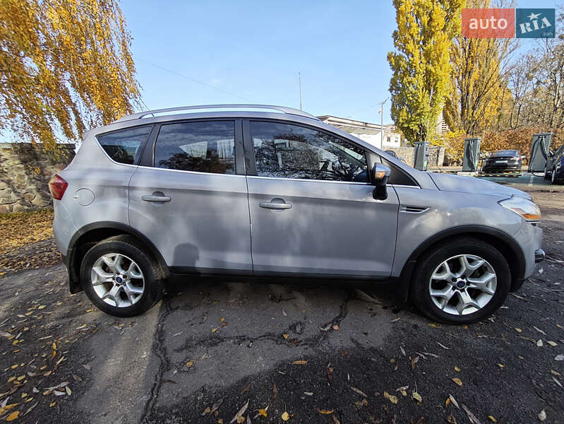 Внедорожник / Кроссовер Ford Kuga 2011 в Киеве фото 4 Внедорожник / Кроссовер Ford Kuga 2011 в Киеве