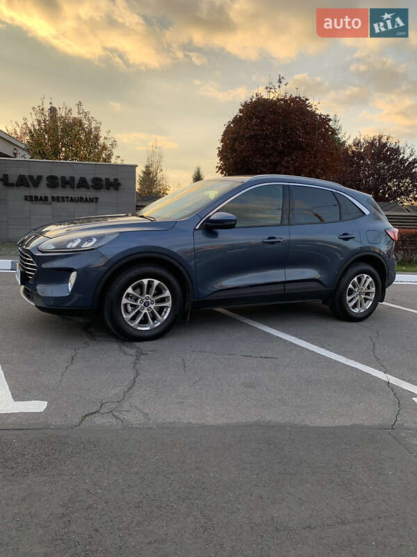 Внедорожник / Кроссовер Ford Kuga 2023 в Харькове фото 15 Внедорожник / Кроссовер Ford Kuga 2023 в Харькове