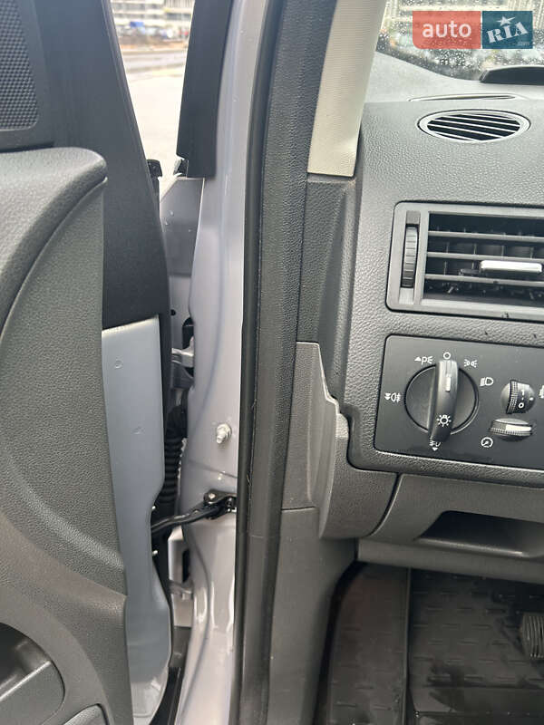 Внедорожник / Кроссовер Ford Kuga 2011 в Киеве фото 22 Внедорожник / Кроссовер Ford Kuga 2011 в Киеве