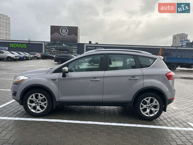 Внедорожник / Кроссовер Ford Kuga 2011 в Киеве фото 4 Внедорожник / Кроссовер Ford Kuga 2011 в Киеве
